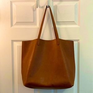 Madewell Large Tote in English Saddle Leather